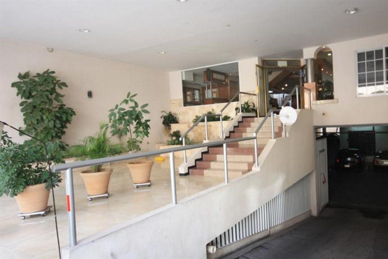 Mision Leon León Exterior foto